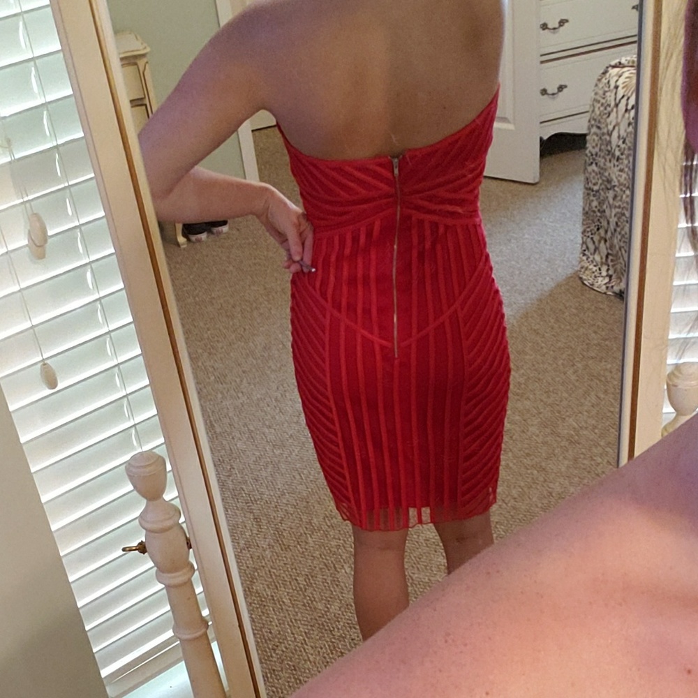Red Cache dress - Picture 2 of 3